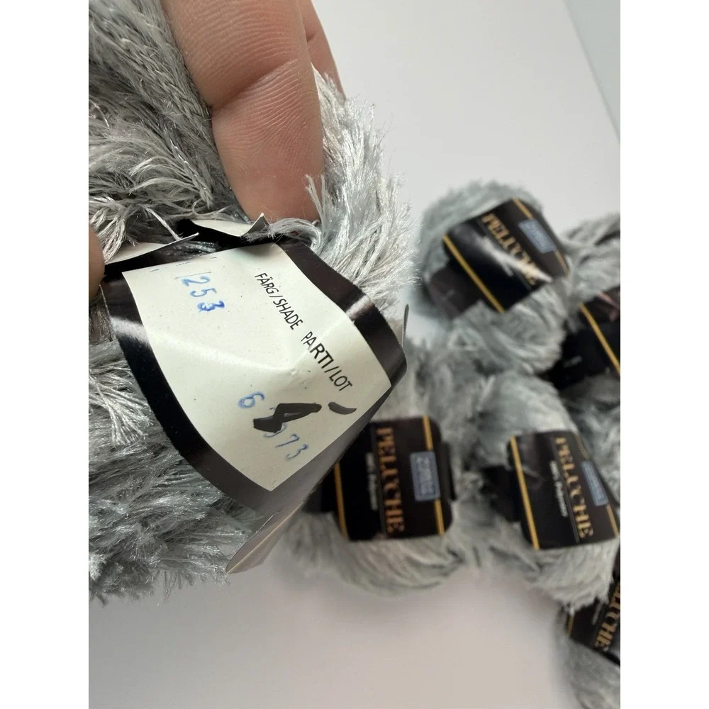 Peluche Marks & Kattens Eyelash Fur Yarn 100% Polyester Gray Lot Of 8